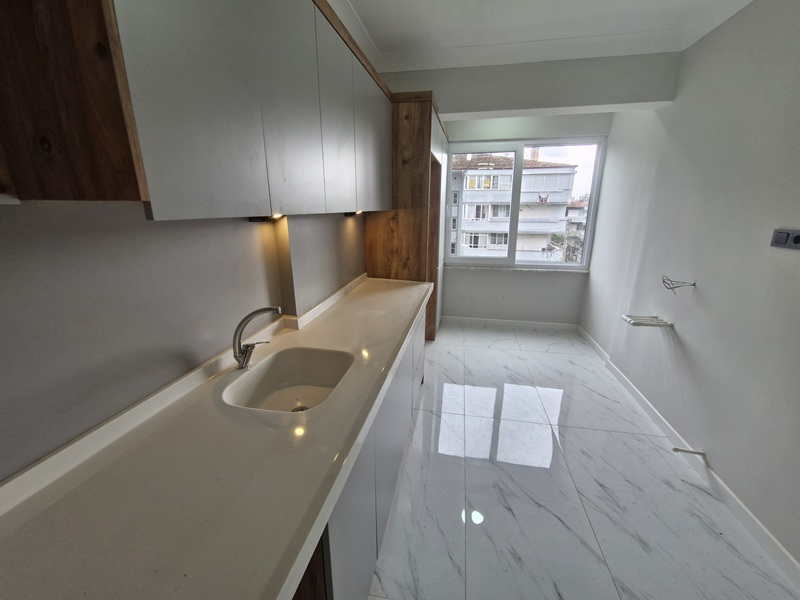 AKÇAY İKİZÇAY SATILIK ARA KAT 2+1 DAİRE