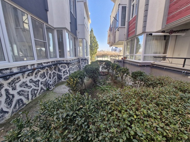 AKÇAY MERKEZ'DE MASRAFSIZ ARA KAT 3+1 DAİRE