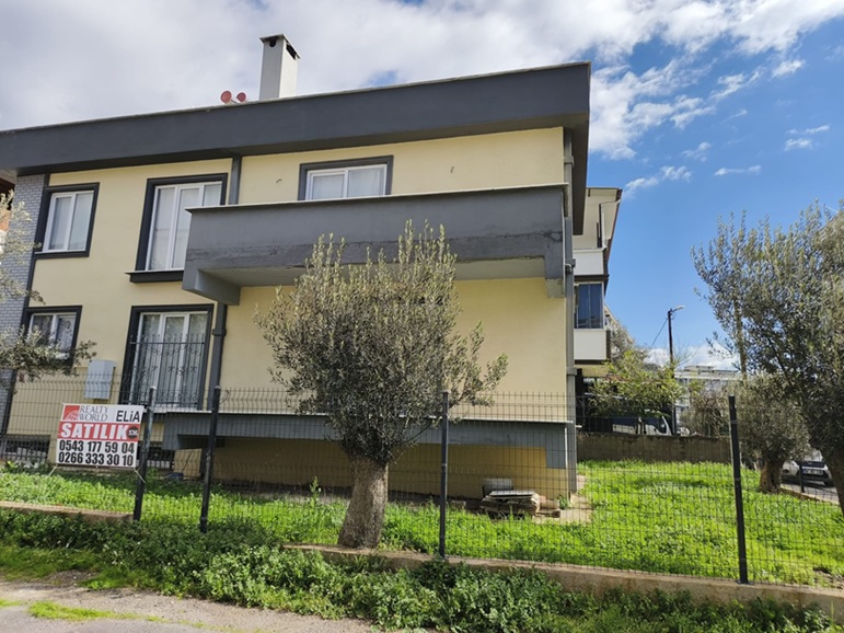 EDREMİT KADIKÖY'DE SATILIK BAHÇELİ 3+2 MÜSTAKİL EV